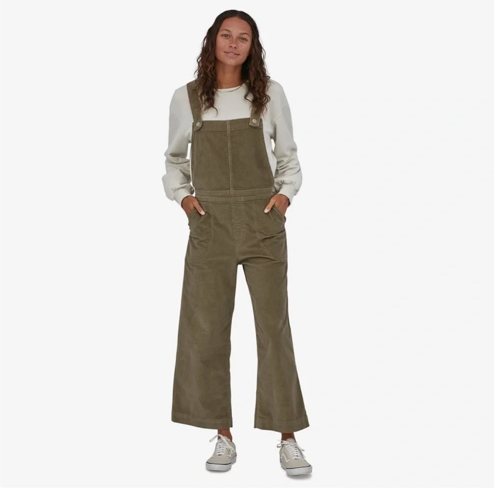 PATAGONIA Stand Up Cropped Corduroy Overalls in Sage Khaki - NWOT, Women…
